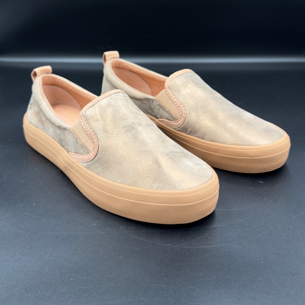SPERRY SLIP ON BRAND NEW